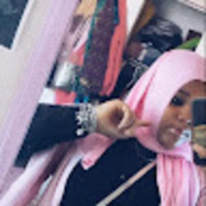 Meet your Posher, Shareeyahh